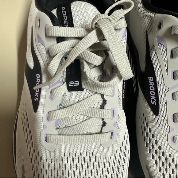 Brooks Running Women Adrenaline GTS 23 Purple Gray Black Shoes Size 8.5 WIDE - Picture 13 of 13